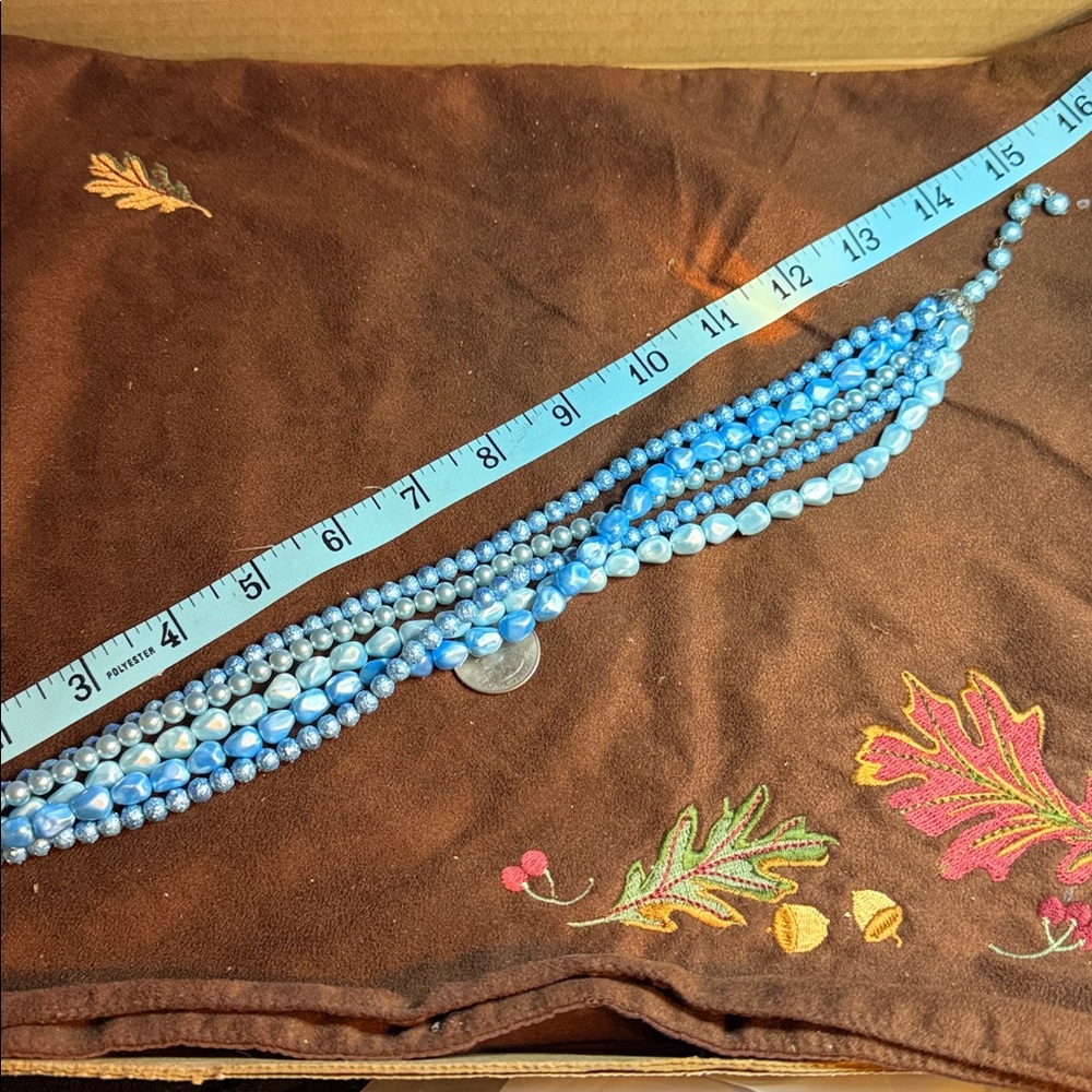 •vintage• blue bead 5 strand necklace 🐈‍⬛ - Picture 4 of 5